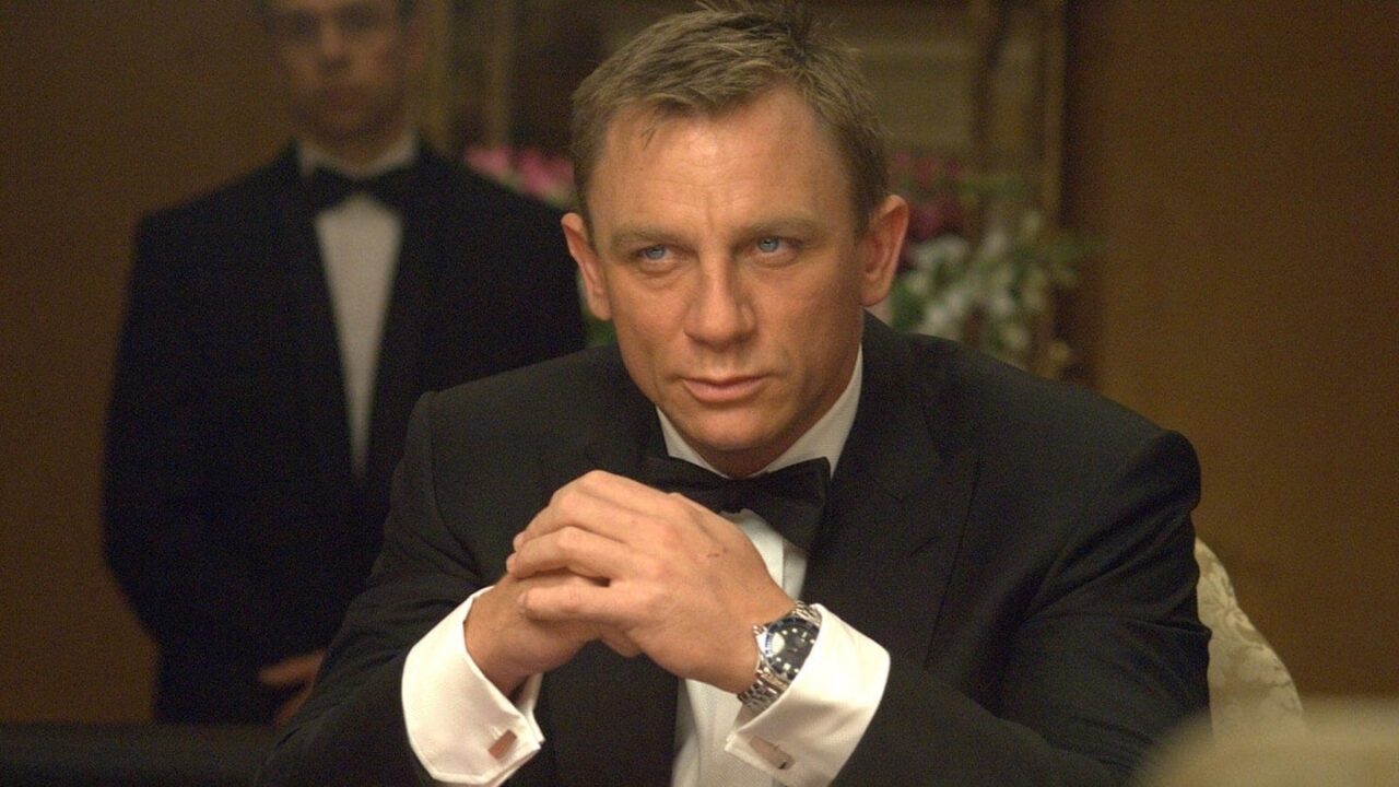 تصویر دیده‌نشده‌ای از دنیل کریگ در پشت صحنه Casino Royale منتشر شد
